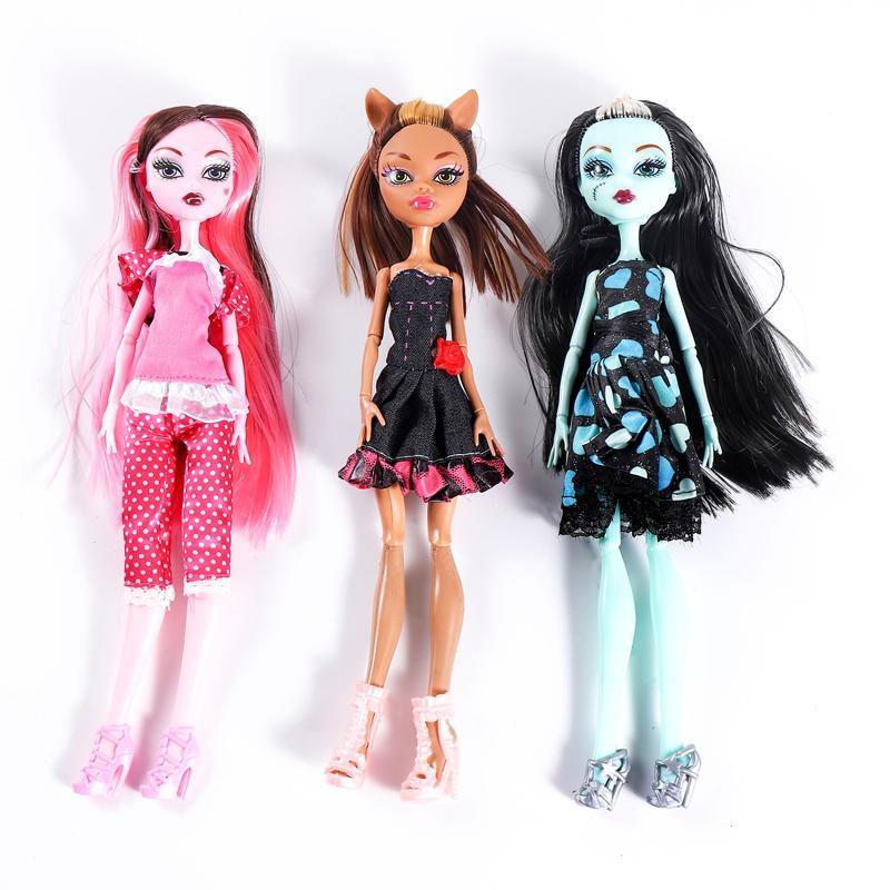 3PCS/set Fasion Monster Dolls Draculaura/Clawdeen Wolf/ Frankie Stein / Black WYDOWNA Spider Moveable Body Girls Toys 28cm