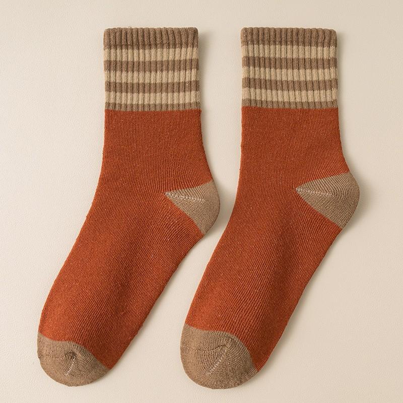 Autumn Winter Thicken Terry Mid-tube Socks Women's Warm Comfortable Unisex Couple Socks Breathable Home Sleeping Floor Socks