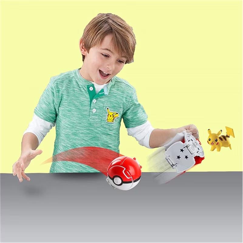 AjieQaQ Pokémon Pokeball Battle Set, 4 v 1, Vysoce kvalitní odolné PVC, STEM hračky, Párty rekvizity, Sváteční dárky, Dekorace na dort, Vícebarevný plast