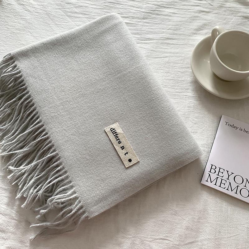 Flowing Fringe, Color-blocked, Simple Design, Faux Cashmere-like Scarf, Winter-thick, Cape-style, Student-friendly, Solid Color.