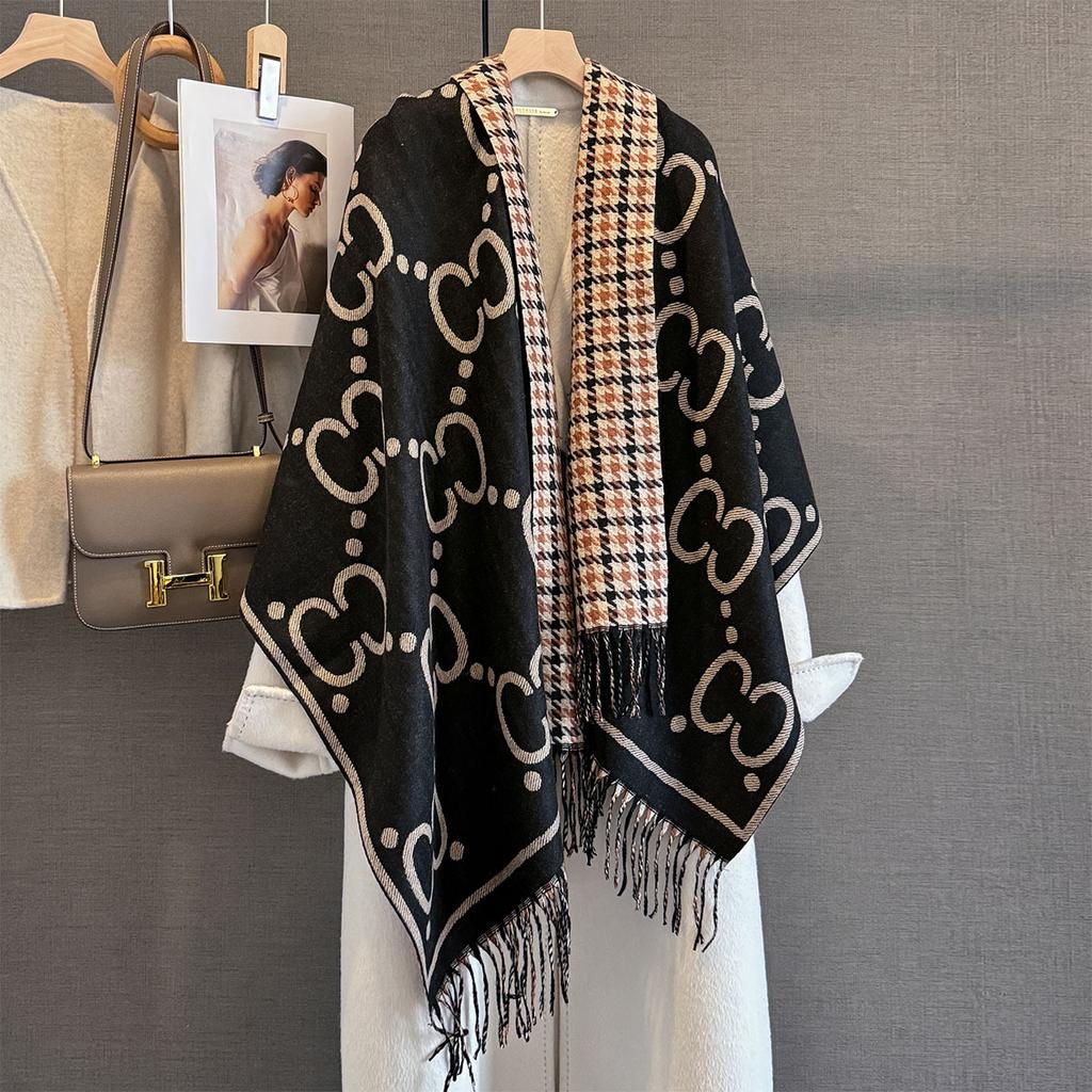 Autumn and Winter New Versatile Double C Letter Imitation Cashmere Jacquard Scarf Women's Versatile Neck Protection Warm Scarf Batch