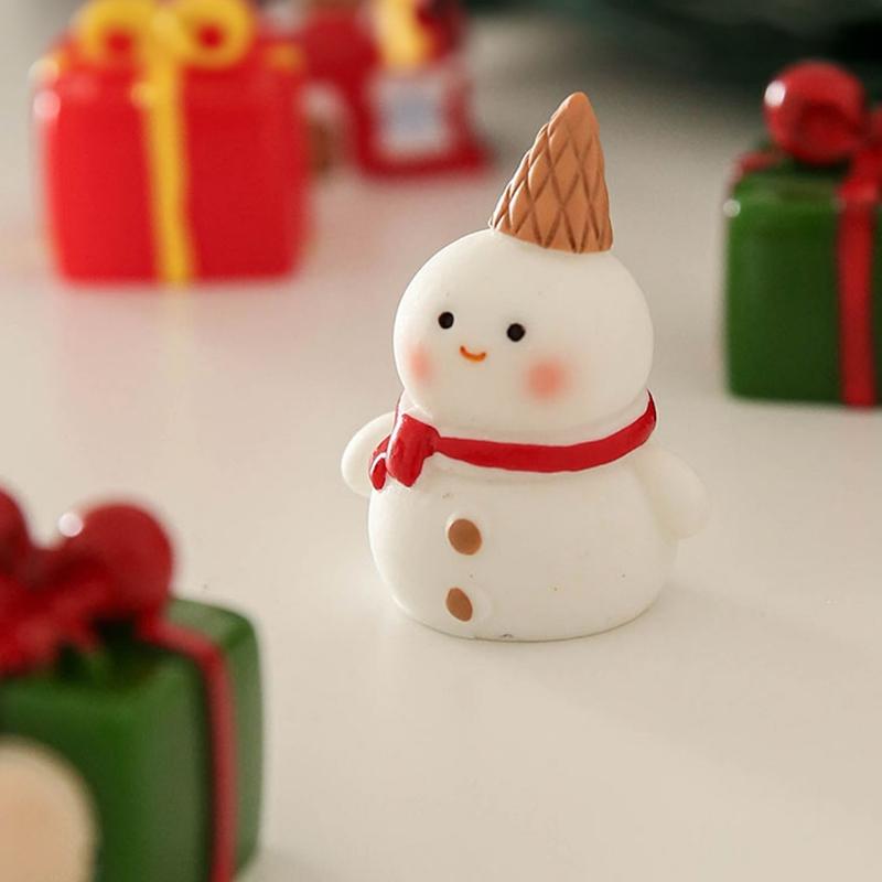 Mini Świąteczna Ozdoba Biurkowa Bałwan Renifer Bałwan Figurki Żywiczne Mikro Krajobraz Navidad Xmas Wystrój Noworoczny