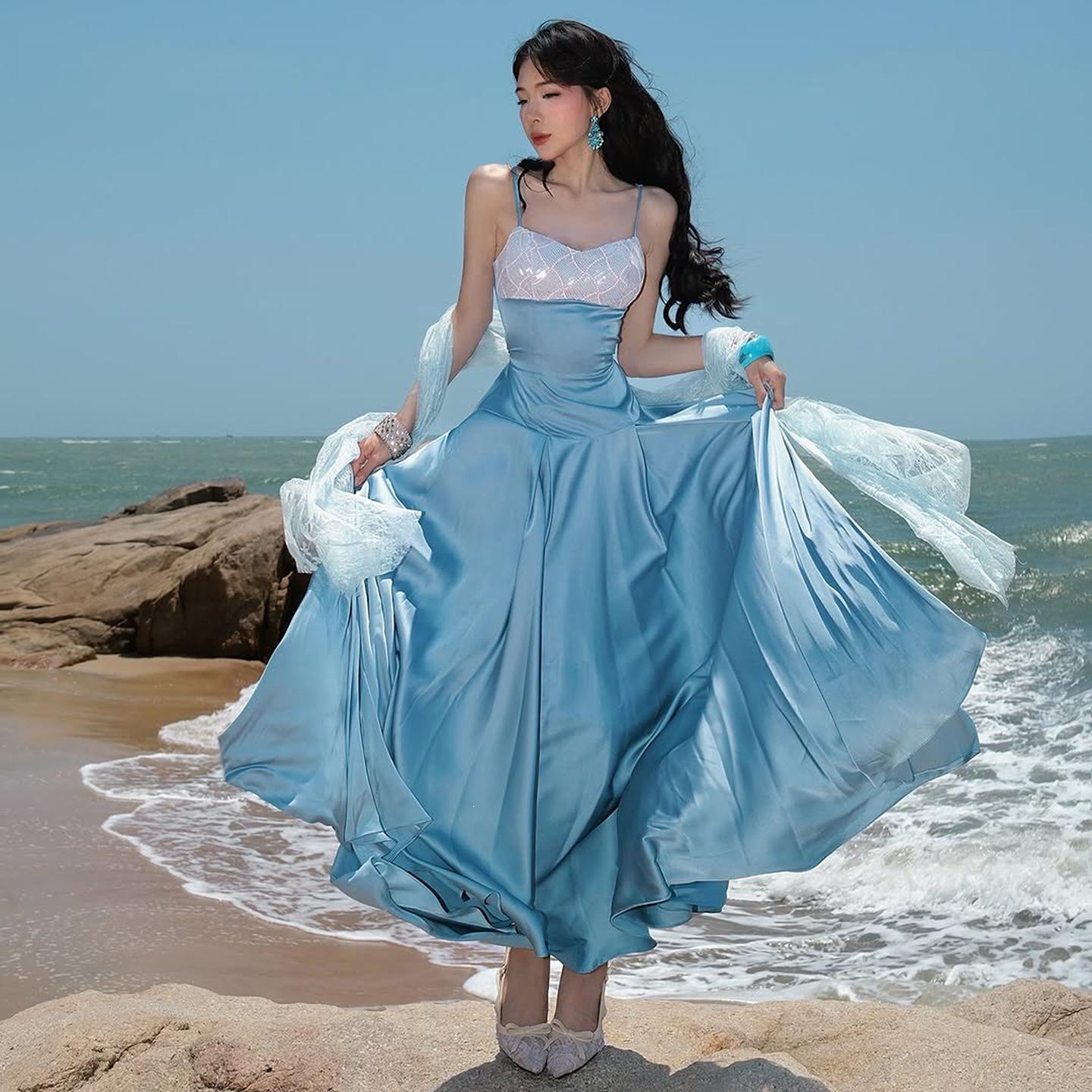 2026 European and American summer new niche feature splicing satin light luxury heavy industry bead suspender dress S