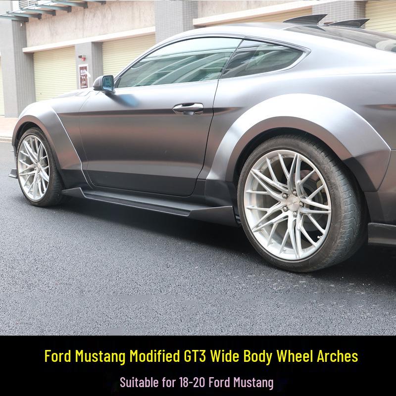 18-22 Ford Mustang GT3 Wide Body Kit: Fender Flares and Side Skirts