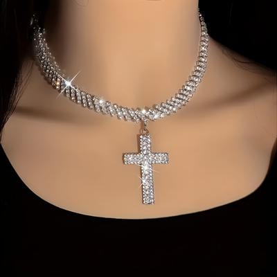 Presente em Camadas Múltiplas Para Mulheres Design Criativo Luxuoso Com Colar Pingente de Cruz Prateado Elegante Colar Prateado de Zircônia Acessórios