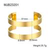 Fashionable LadiesJewelry Bangles Design With Stainless Steel Decor Shiny Silver Finishing Design Women Trending Women Bracelets