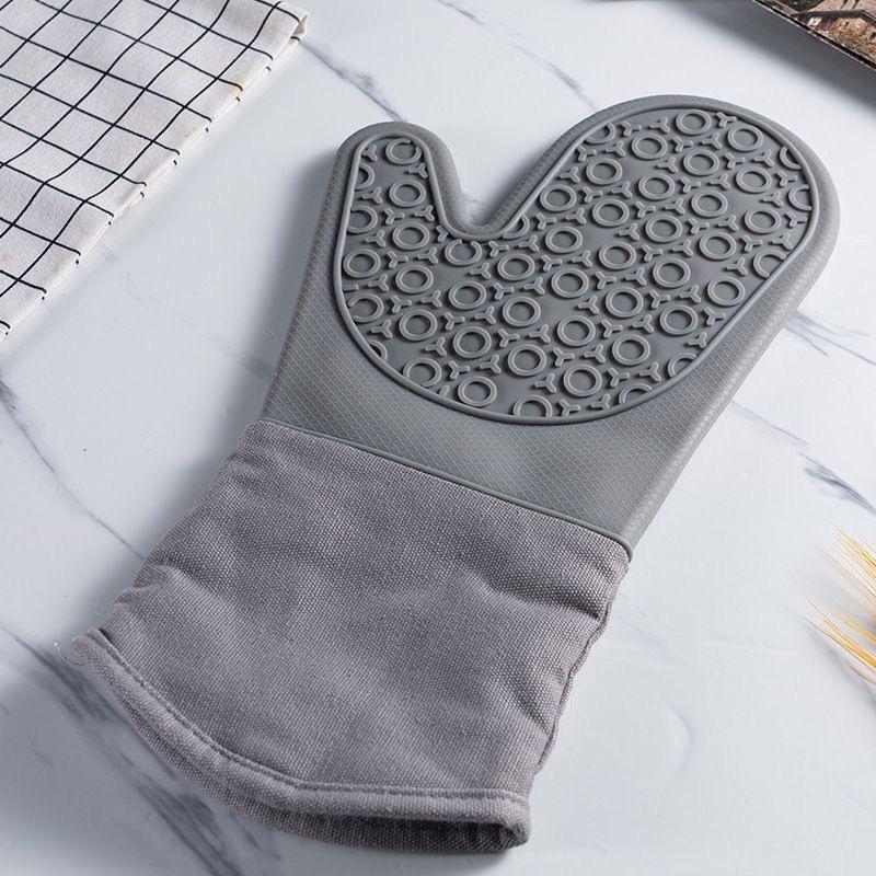 Extended Heat-Resistant Silicone Gloves for Cooking and Baking - High-Temperature Protection In Kitchen and Oven