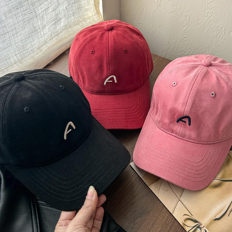 Simple Letter A Embroidered Baseball Hat for Women Korean Style Casual and Versatile Soft Top Couple Showing Their Faces with Small Duckling Hat