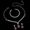 Elegante Tropfen-Anhänger-Halskette & Ohrringe mit eingelegtem Diamanten - Exquisites Dreiteiliges Schmuckset