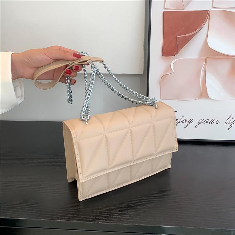 New Arrival Mini Shoulder Bag 2022 Fashion Korean Style Quilted Chain Embroidery Crossbody Bag