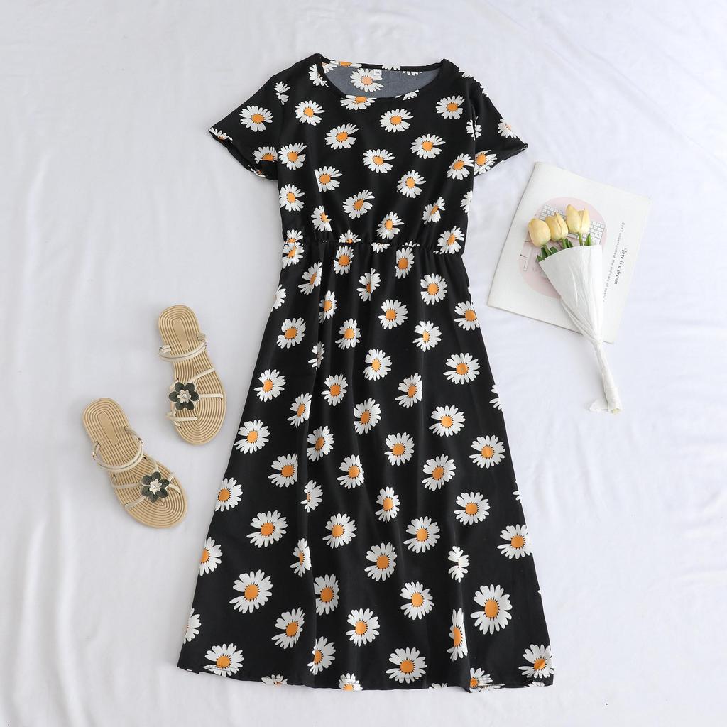 Southeast Asia Elegant Age-Reversing Midi Dress for Middle-Aged Women