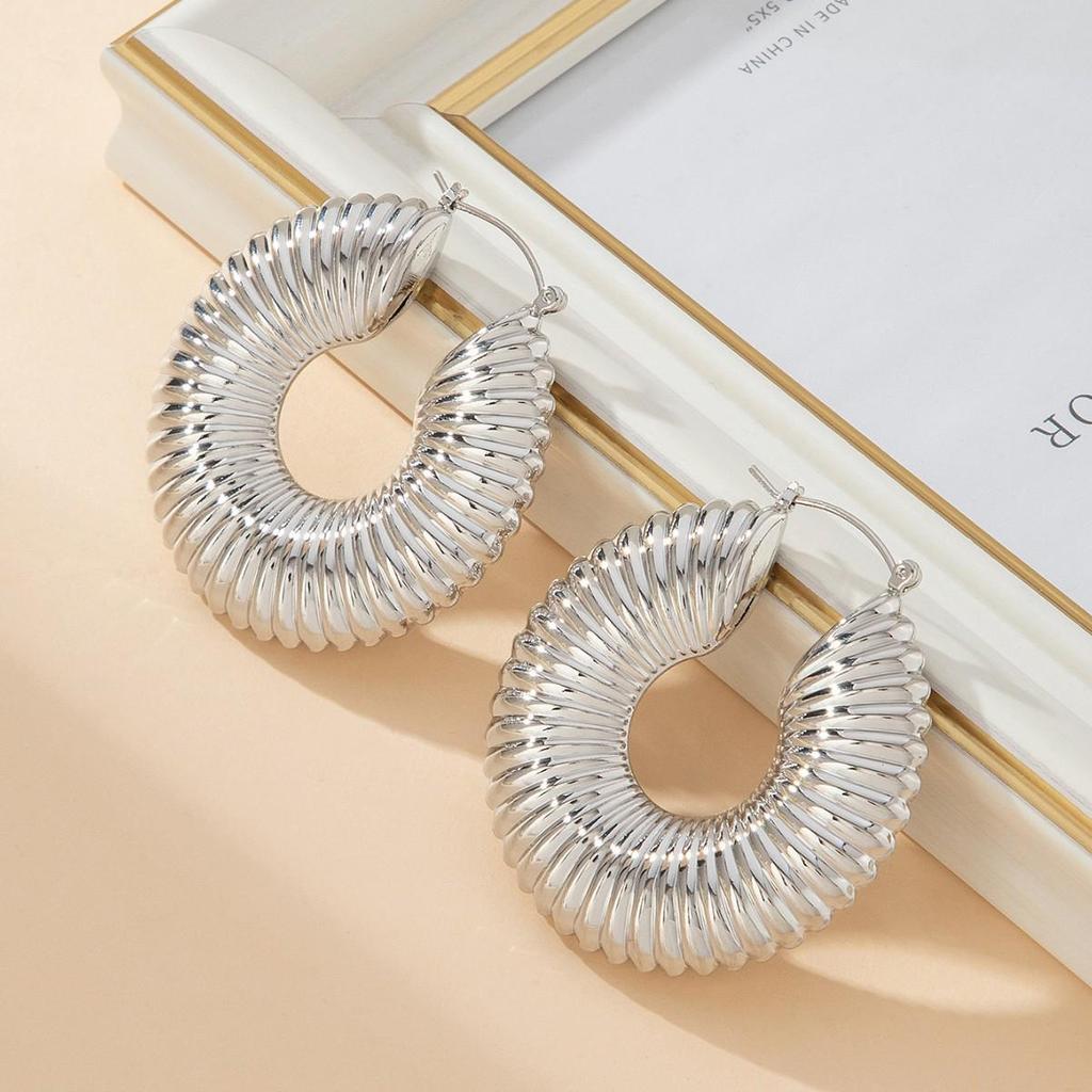 Large Statement Striped Round Earrings for Trendy Women - Versatile for Parties, Banquets, and Nightclubs