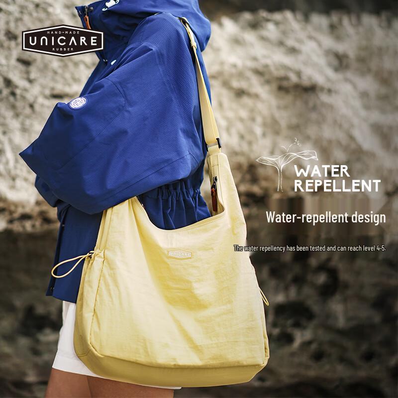 UNICARE Water-Resistant Crescent Crossbody Bag