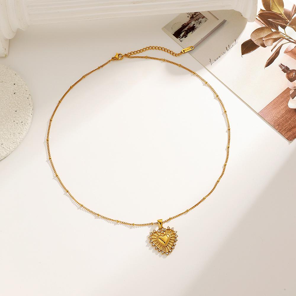 Ying Tai Women's Heart Pendant Necklace, Stainless Titanium Steel, Zircon Crystal, High Polish 18K Gold, Waterproof and Fashionable.