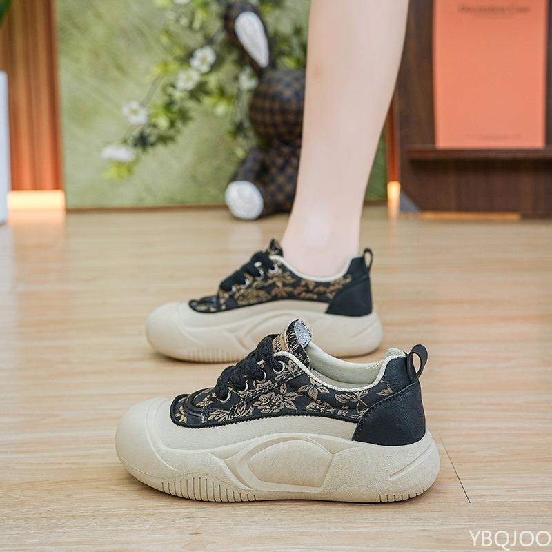 Fashion New retro fashion shoes for women in spring autumn soft soled versatile comfortable thick soled wear-resistant sports shoes