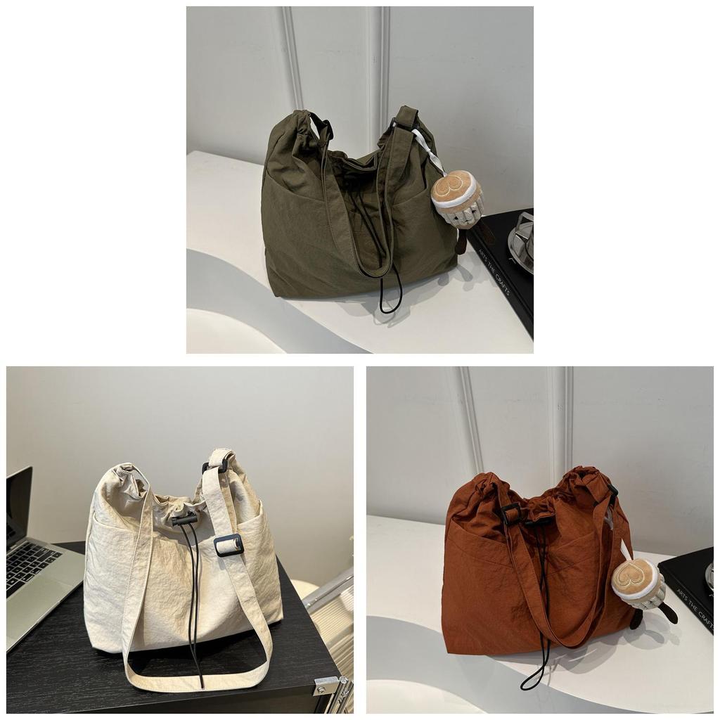 Urban Minimalist Nylon Tote Bag With Large Capacity For Daily Commute And Casual Use
