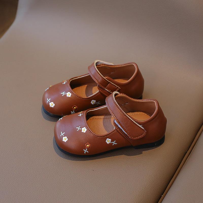 

Princess Toddlers Girls Leather Shoes Flat Retro Kids Embroidery Dress Shoes Soft New Autumn Sweet Floral Shoes Girl H09247 21