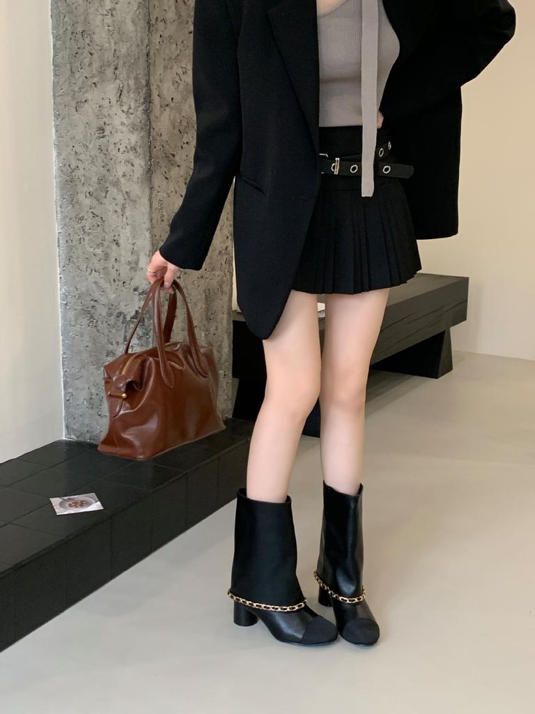 Round head color matching knight boots autumn 2025 new temperament thick heel tube pants tube boots women