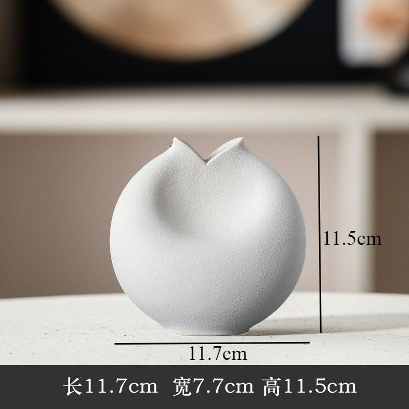 Simple Black and White Ceramic Vase Desktop Ornament Flower Arrangement Artistic Flower Vessels Decorative Vase Hydroponic Vases