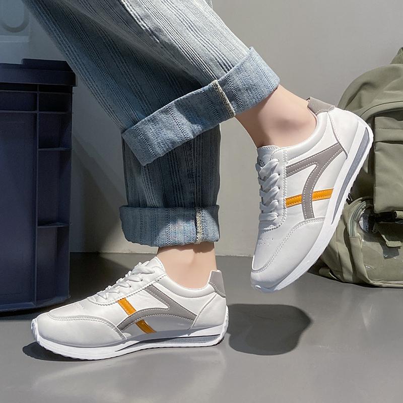 Кросівки Жіноче Нове спортивне взуття Жіночі маленькі білі туфлі Модні комфортні кросівки Універсальні легкі повсякденні кросівки