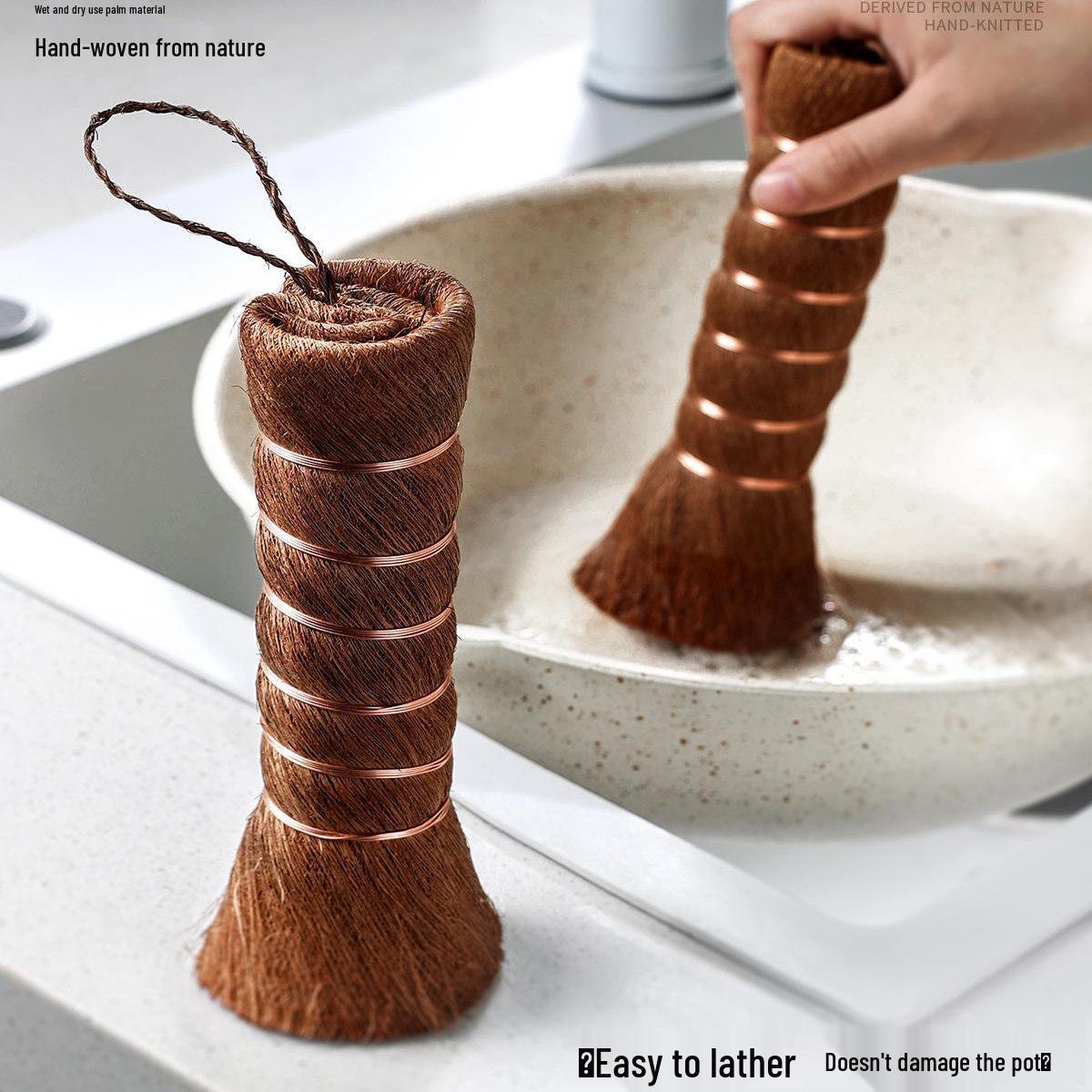 

Natural Long-Handled Palm Pot Brush - Gentle on Hands, Ideal for Kitchen Dishwashing