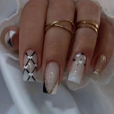 24Pieces Press On Nail with Black and White V French Heart Tips 3D Waves Design Pearls Lusters Multiple Sizes Comfortable Wear