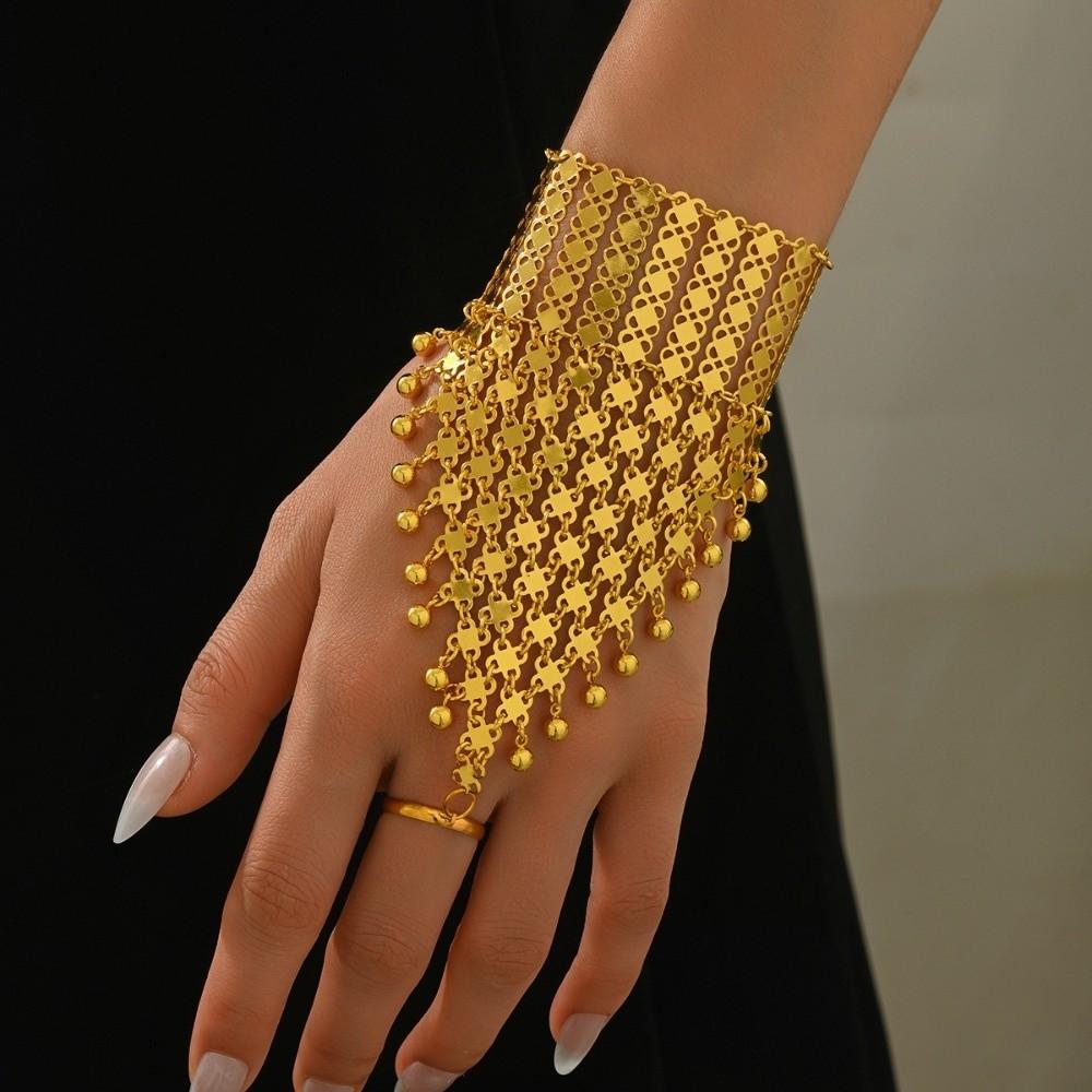 Multi Layer Golden Finger Bracelet Simple Hollow Geometric Pendant Stage Performance