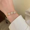 Bracelet Perle Irregulière Forme Spéciale Française Bracelet Femmes Niche Luxe Léger Exquis Doré Demi-Bracelet Bracelet Accessoires