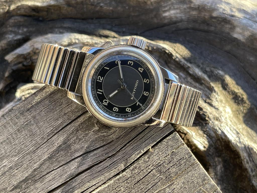 Military Tuxedo Dial with Extension Strap M.R.M.W. Men's Watch, Gray,