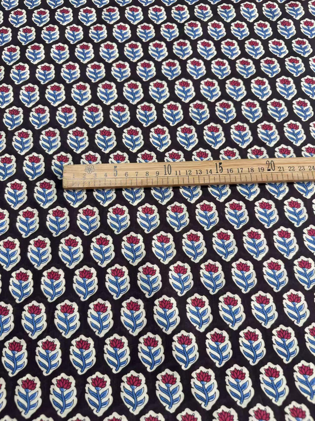 Width 135 cm Width 100% Skin-Friendly Long-Staple Cotton - Block Print (Blur Dye)