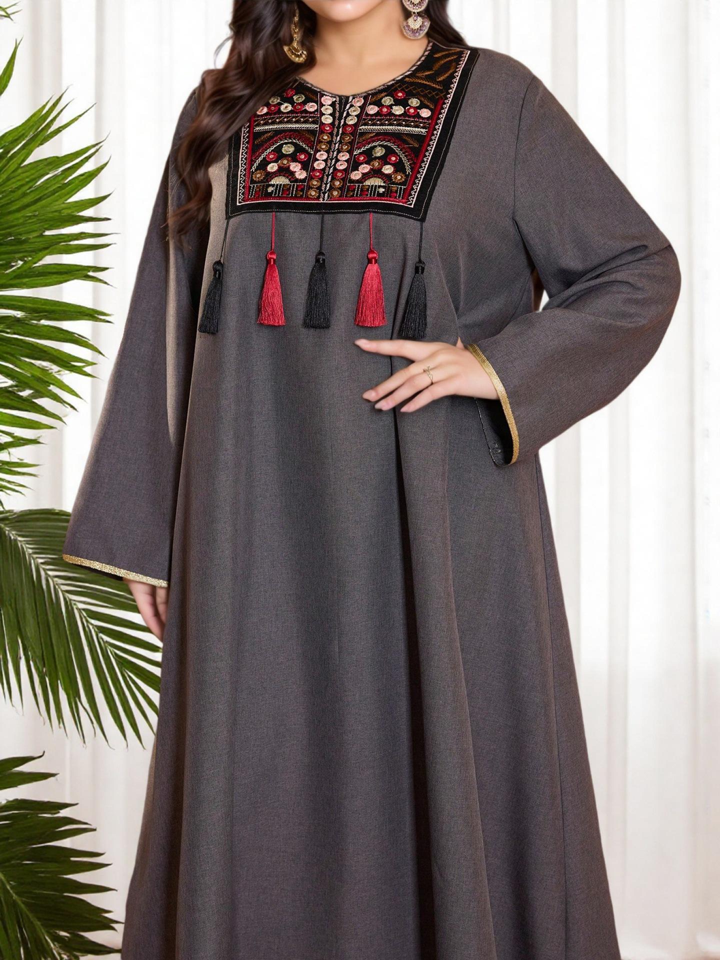 

Retro Embroidered Tassel Dress: Plus Size Summer Loose Fit, Slimming, with Floral Collar and Belly Coverage 2XL сірий колір
