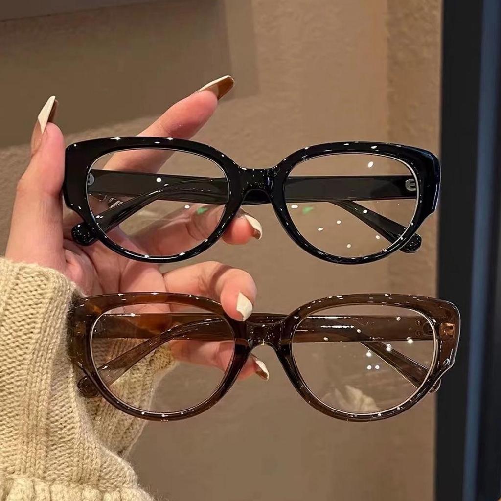 Cat Eye Anti-Blue Light Glasses for Women: Ultra-Light, Natural Look, High-End Tea Color Finish