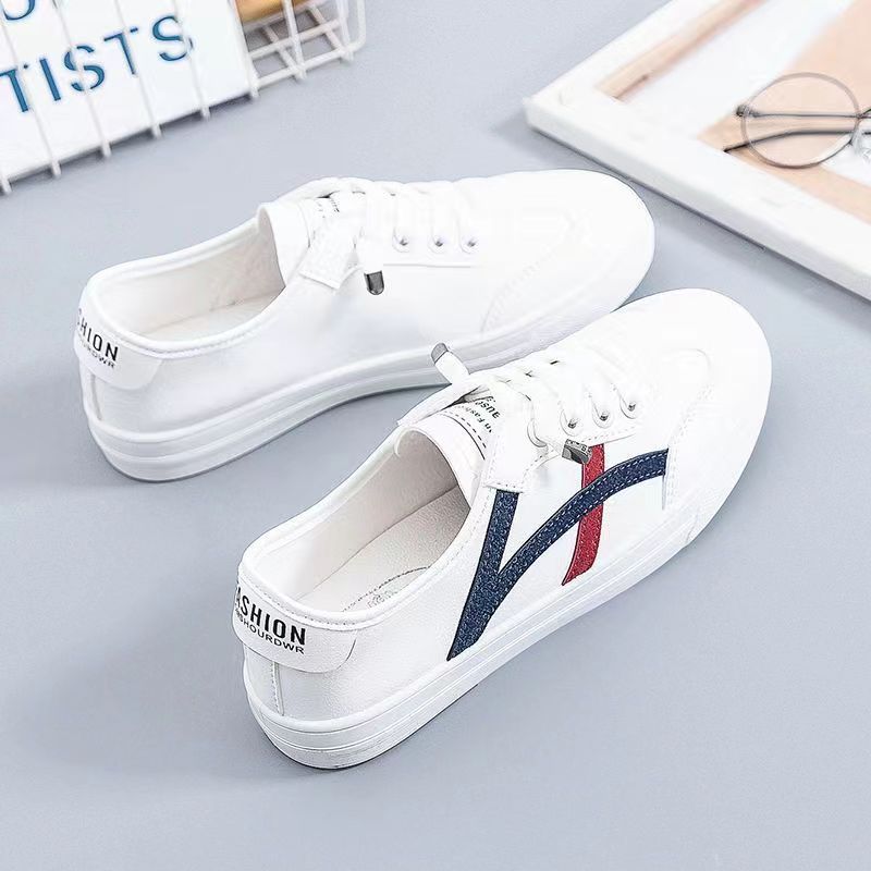 Board shoes women's white shoes net shoes women's summer new models new mesh casual shoes breathable flat bottom thin Korean version versatile