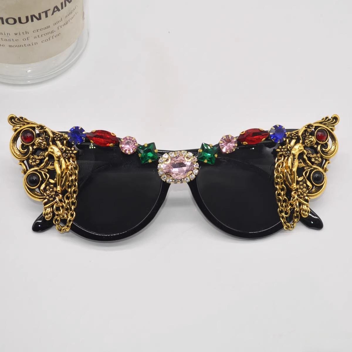 

Luxury Retro Oversized Cat Eye Rhinestone Sunglasses for Women Exaggerated Metal Chain Vintage Shades for Party Occhiali da sol чёрный