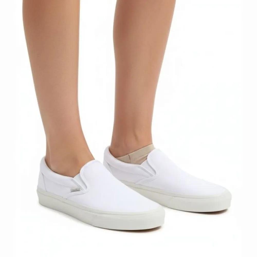 Vans Vault Zound Classic Slip-on LX True White VN0A3QXYW001