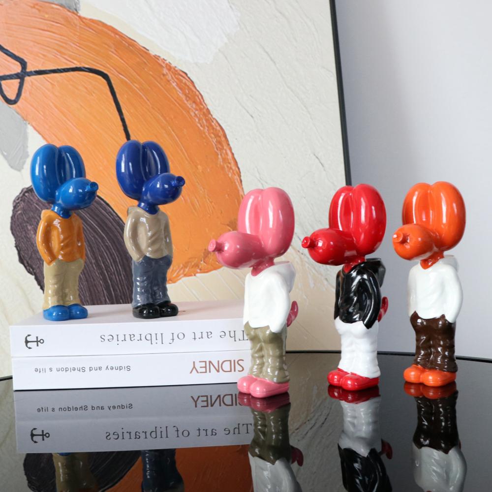 Resin Insert Pocket Balloon Dog Figurines Street Art trend Doll Ornament Fashion Indoor Home Office Desktop TV Cabinet Decor