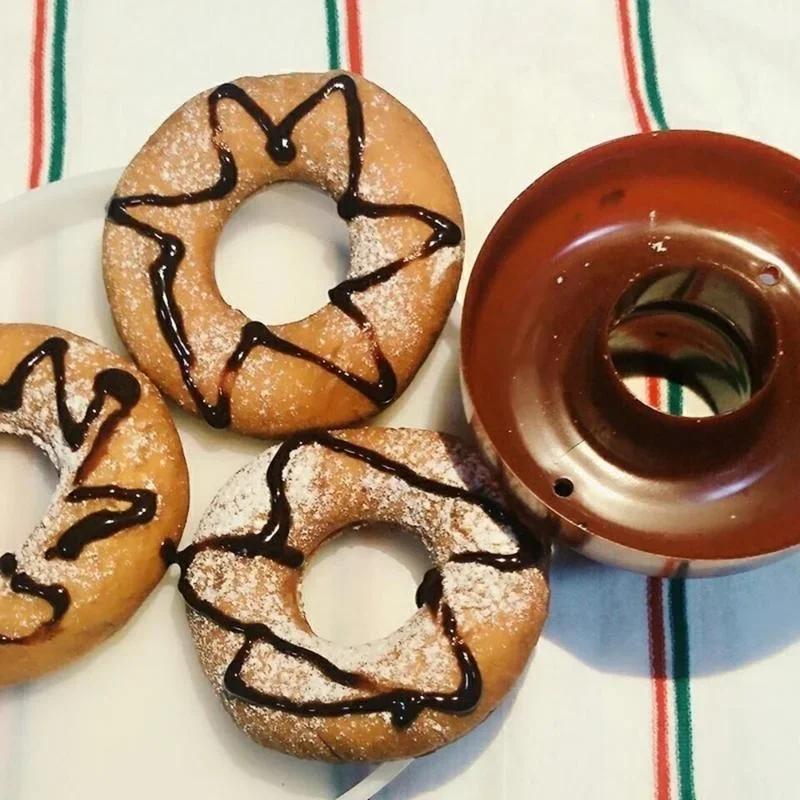 DIY Donut Mold Fondant Doughnut Cutter Bakery Decorating Cake Tool Home Food-Grade Plastic Cake Maker Mold Desserts Cutter