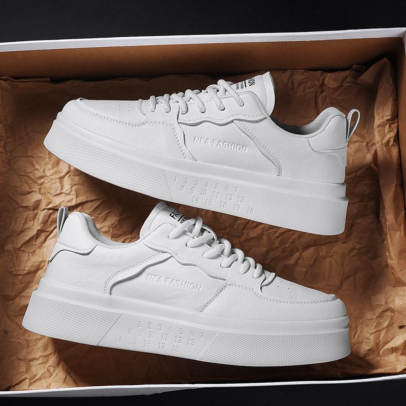 Versatile Fashion White Casual Sneakers Platform Thick Sole Tennis Shoes Men Sport Shoes Breathable Lightweight Running Shoes