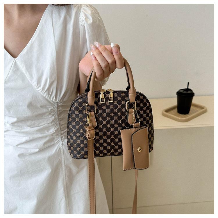 Luxury Shell Bag Fashion Women's Handbag Simple Style Shoulder Bag Plaid Print Crossbody Bag Shell Shape Wallet Card Bag