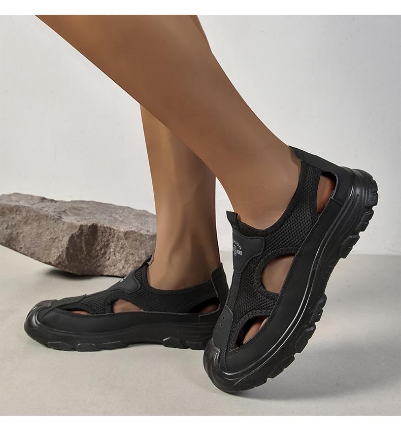 Men's Summer Sandals: Lightweight Outdoor Beach and Hiking Water Shoes