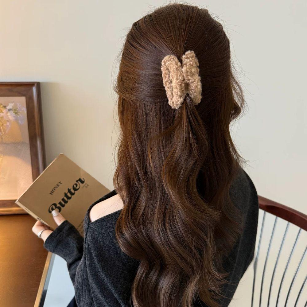 Pure Color Plush Small Hair Claw Cute Mini Grasp Clip Temperament Winter Hair Accessories Girls
