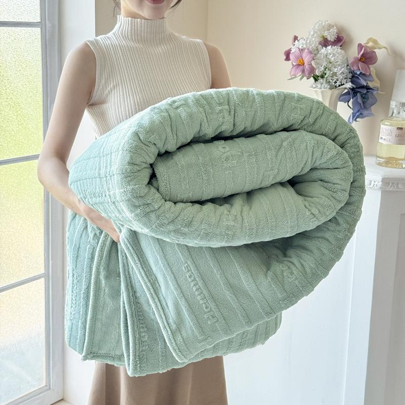 

Class A Flannel Blanket Solid Color Thickened Warm Flannel Throw Blanket For Bed Comfortable Super Soft Warm Comforter Double 48x74cm pillowcase