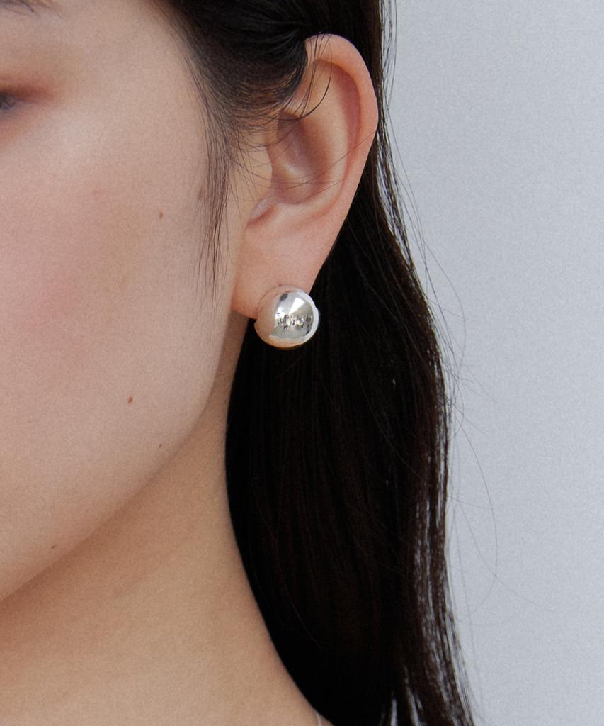 Byweekend 14Mm Ball Touch Earring