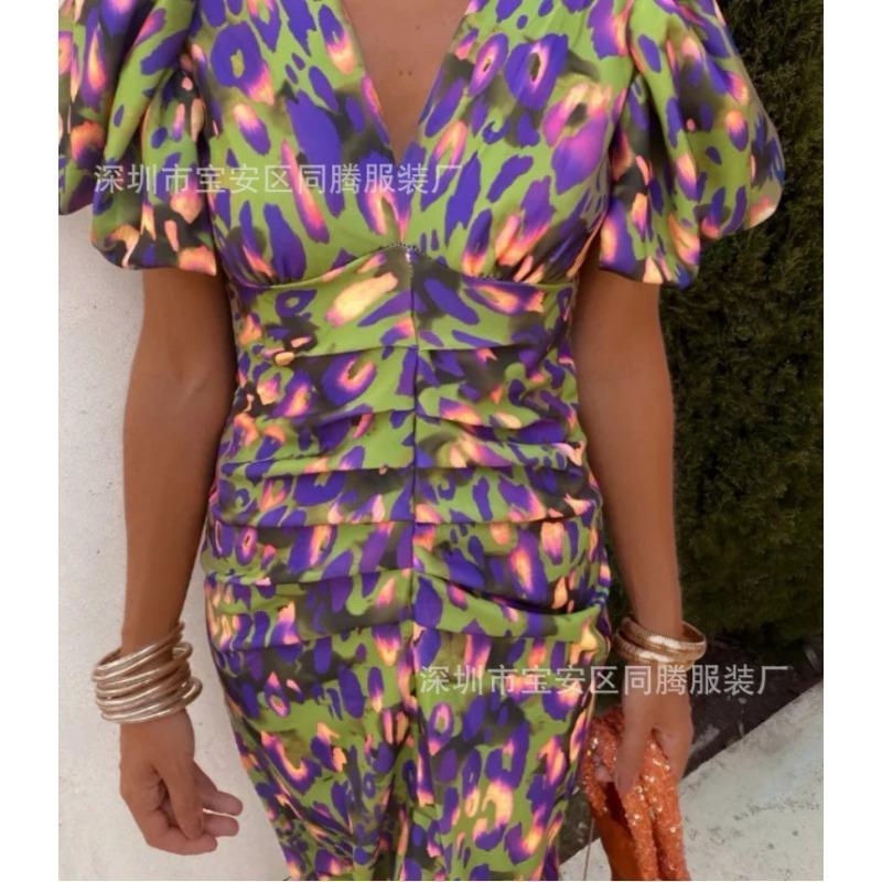 New European, American, Printed Casual V-neck Tight-fitting Hip-wrapped Waist Bubble Short-sleeved Dress