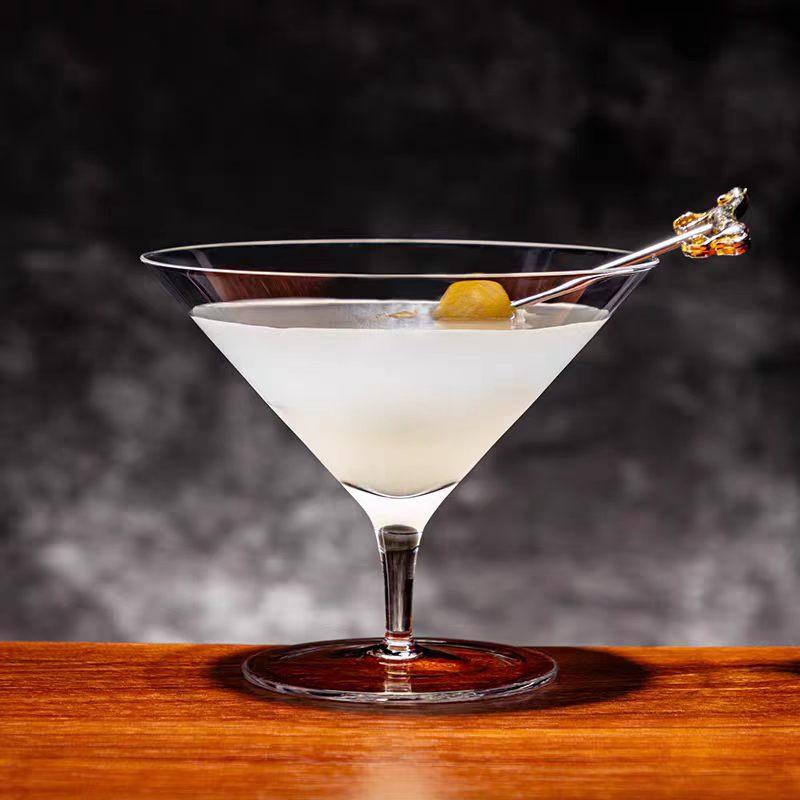 Japanese-Style Low-Foot Small Capacity Triangular Martini Glass Creative Cocktail Glass For Home Bar