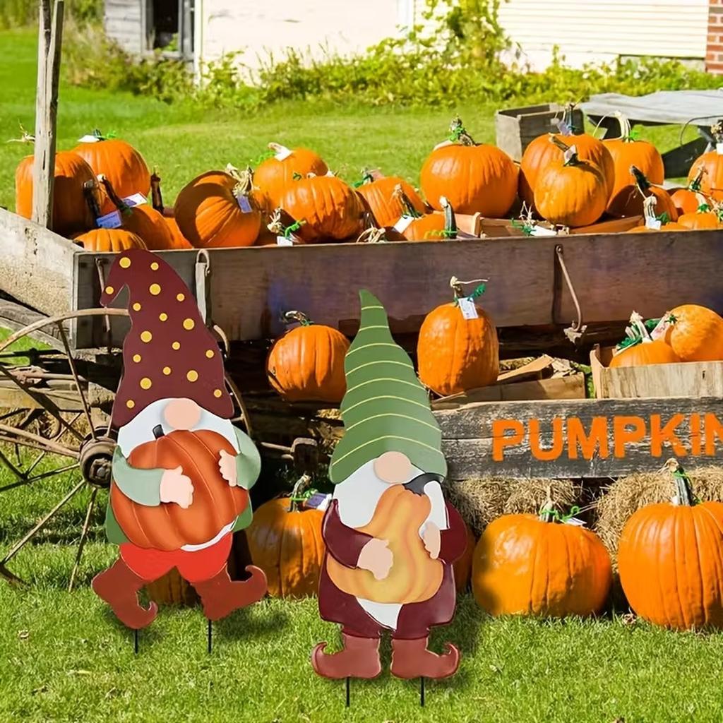 Estacas Decorativas de Metal para Jardín Exterior con Figuras de Gnomos Sosteniendo Calabazas Esculturas Creativas de Arte para Césped para Exhibición en Patio y Jardín
