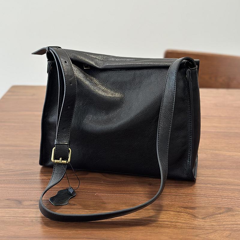 Johnature Genuine Leather Large Capacity Women's Bag Versatile Commuting Soft Cowhide Shoulder Crossbody Bag