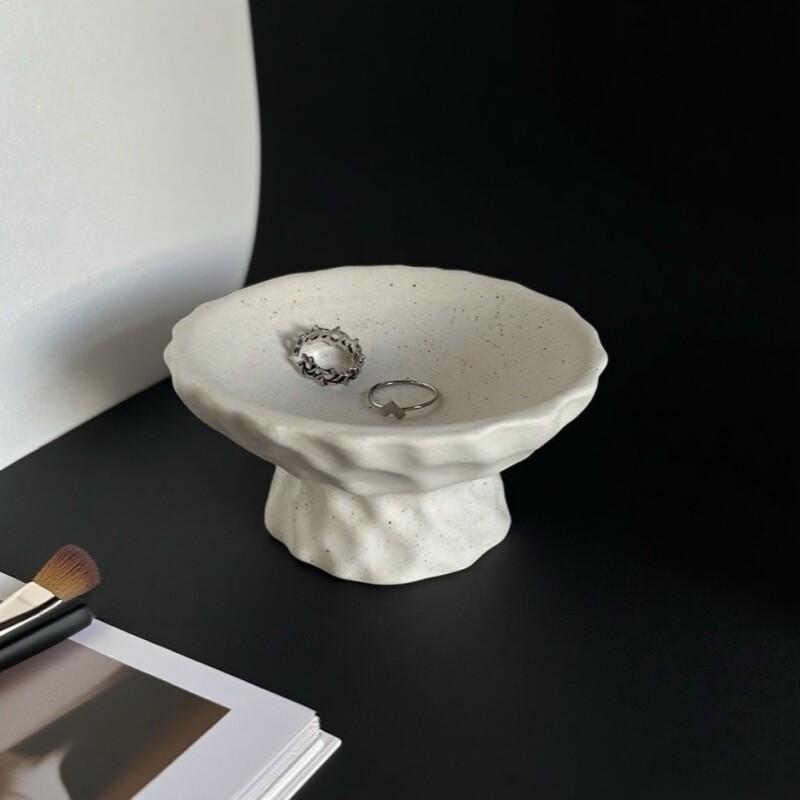 Creative Hand Pinched Wabi Sabi Ceramic Jewelry Tray, Ring Necklace Holder Storage Desktop Jewelry TrayMinimalist Entryway Vanit
