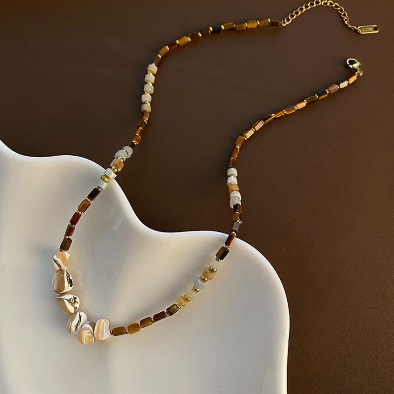 Handmade Retro Beaded Clavicle Chain Women's Necklace