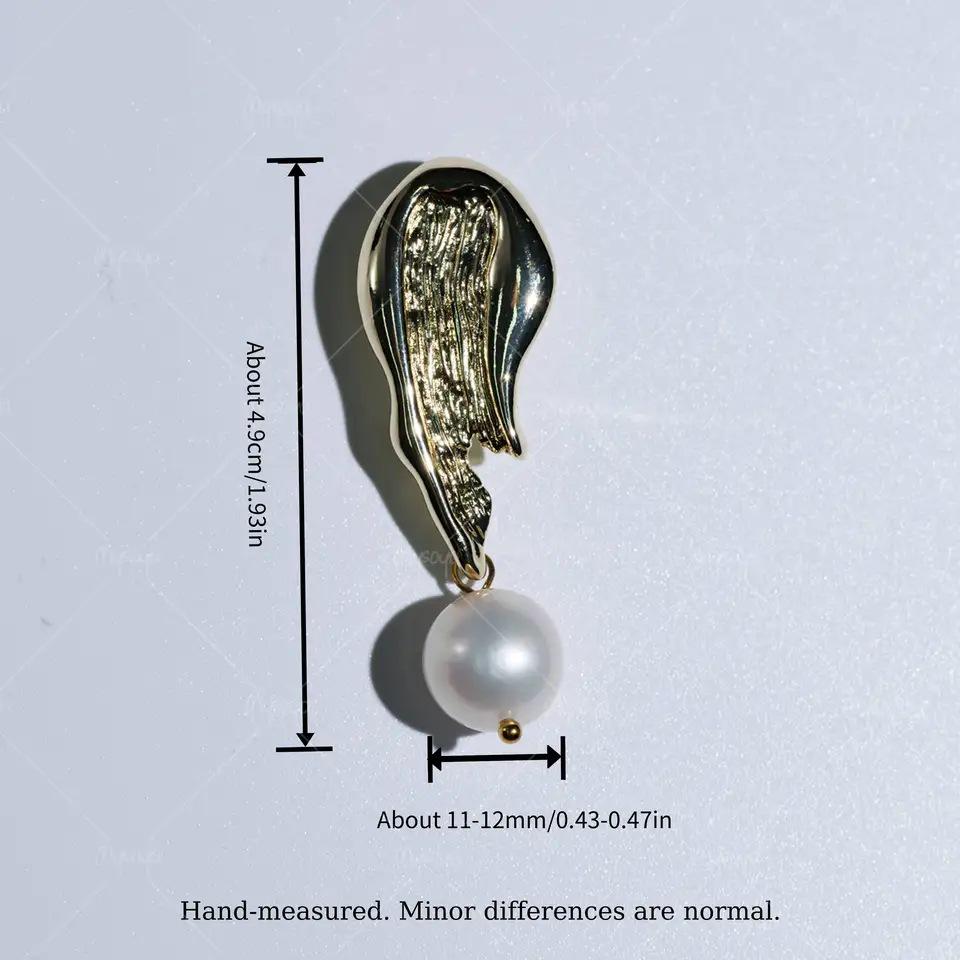 11-12mm White Edison Pearl Brooch with Gold Design USA золотой